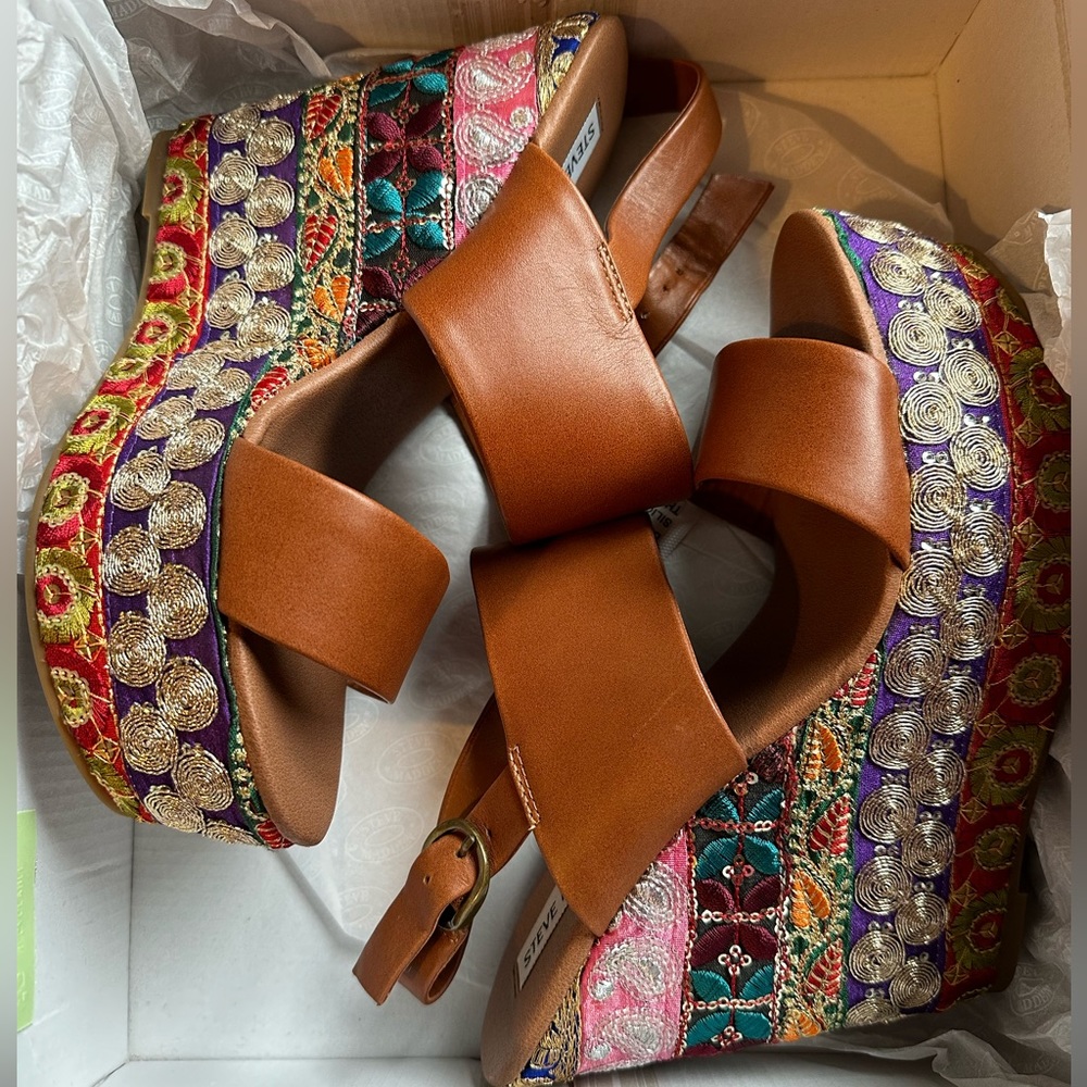 Steve Madden wedges, size 9
